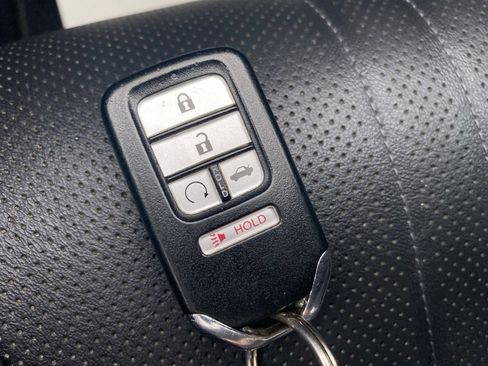 Used 2018 Honda Accord EX-L image 26