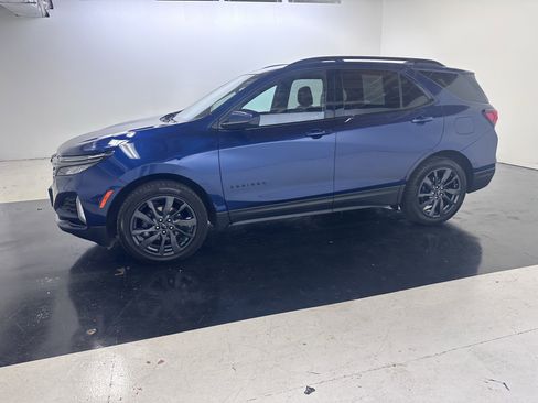 Used 2023 Chevrolet Equinox RS image 9