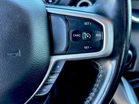 Used 2021 RAM 1500 Big Horn image 16