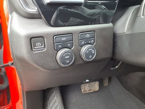 Used 2023 Chevrolet Silverado 1500 LT w/ Protection Package AWD/4WD image 19