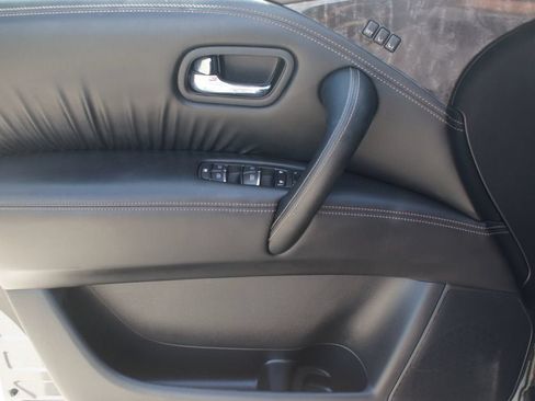 Used 2022 Nissan Armada Platinum RWD image 33