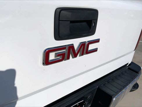 Used 2017 GMC Sierra 2500 4x4 Double Cab image 56