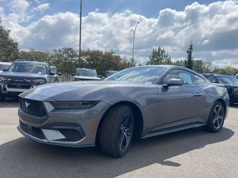 New 2025 Ford Mustang Coupe image 7