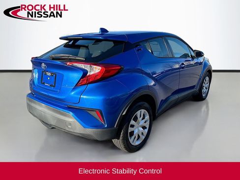 Used 2019 Toyota C-HR LE image 7