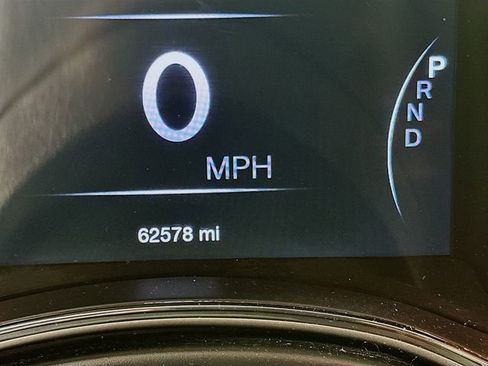 Used 2021 Jeep Grand Cherokee Laredo X image 12