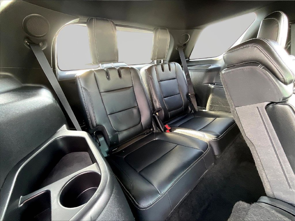 Used 2016 Ford Explorer Limited AWD/4WD image 26