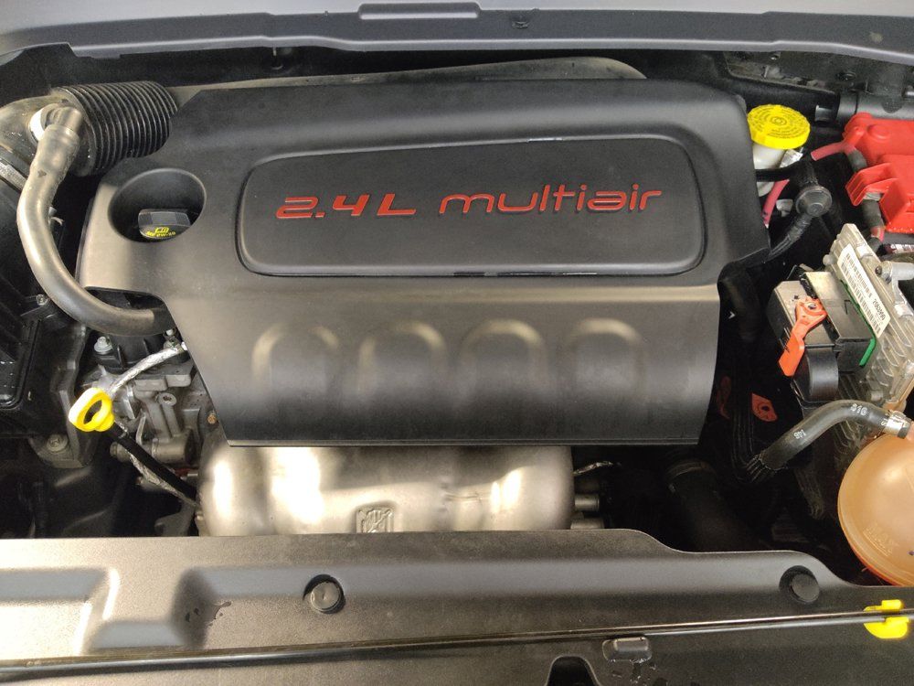 Used 2019 Jeep Compass Latitude FWD image 30
