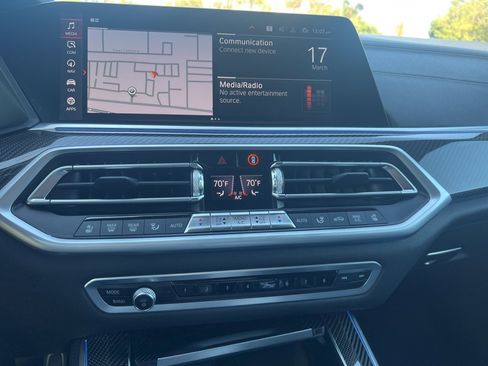 Used 2021 BMW X5 M50i w/ Premium Package image 19