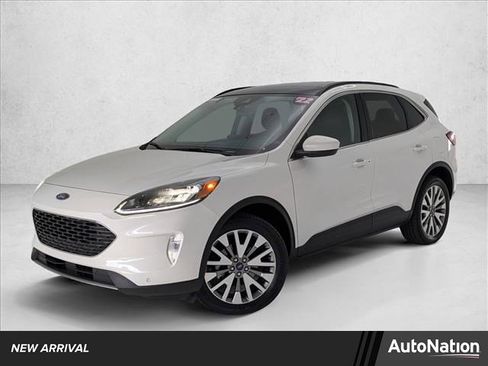 Used 2022 Ford Escape Titanium w/ Class II Trailer Tow Package image 1