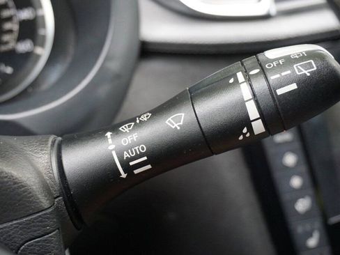 Used 2022 INFINITI QX50 Essential image 26