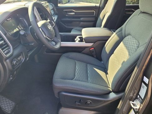 New 2026 RAM 1500 4x4 Crew Cab image 8