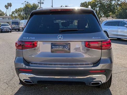 Certified 2026 Mercedes-Benz GLB 250 4MATIC image 7