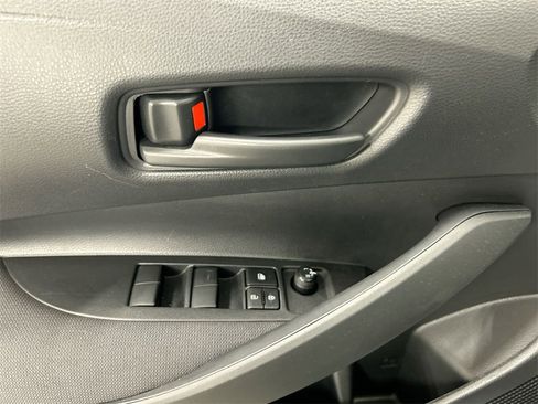 Used 2023 Toyota Corolla LE w/ Carpet Mat Package (TMS) image 11