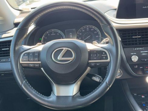 Used 2021 Lexus RX 350 AWD w/ Accessory Package image 15