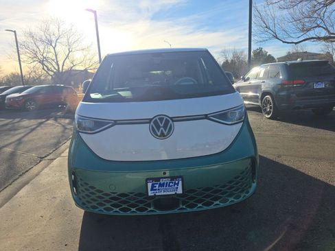 New 2025 Volkswagen ID. Buzz Pro S Plus image 9