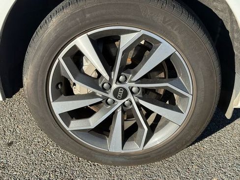 Used 2024 Audi Q5 2.0T Premium Plus image 14