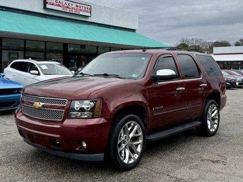 Used 2008 Chevrolet Tahoe LTZ w/ LTZ Preferred Equipment Group image 1