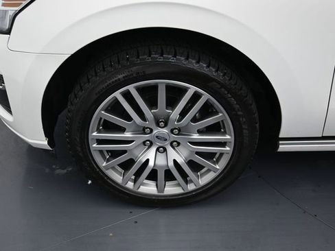 Used 2023 Ford Expedition Max Platinum image 9