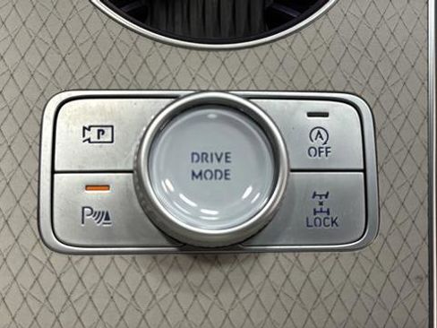 Used 2025 Genesis GV80 3.5T Prestige AWD/4WD image 34