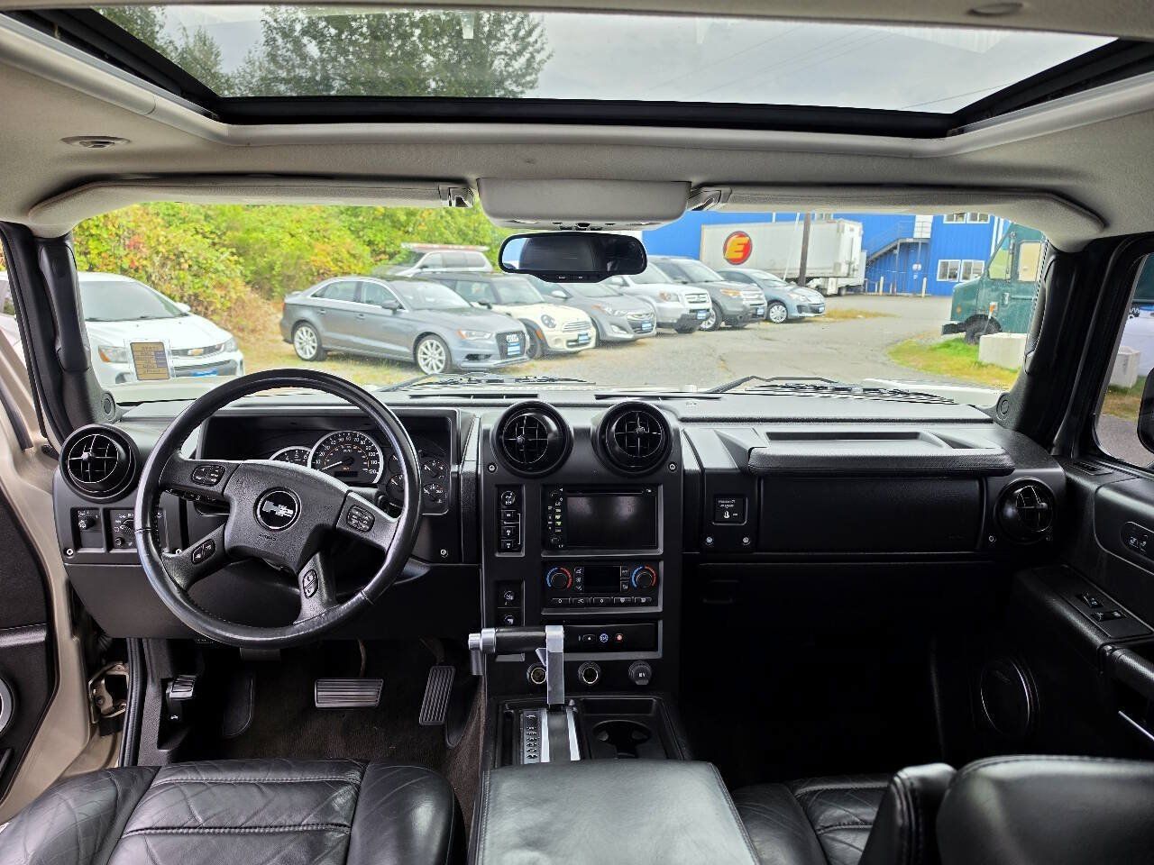 Used 2005 HUMMER H2 w/ Preferred Equipment Group AWD/4WD image 16