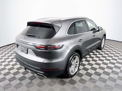 Used 2023 Porsche Cayenne image 10