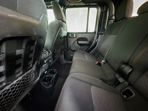 Used 2021 Jeep Gladiator Mojave image 24