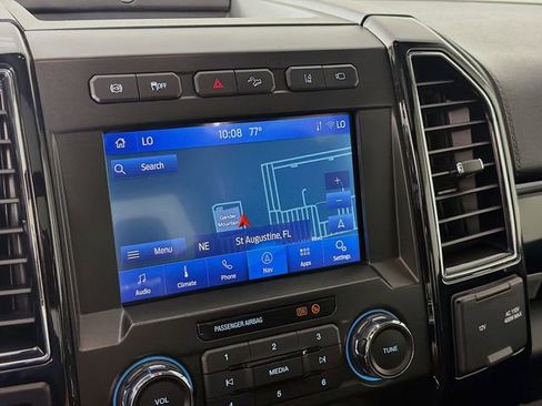 Used 2021 Ford F250 Lariat w/ Lariat Ultimate Package AWD/4WD image 16
