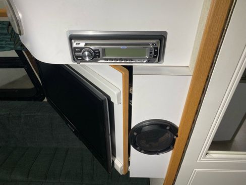 Used 2003 Chevrolet Express 3500 Extended image 35