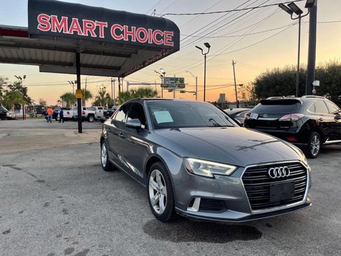 Used 2018 Audi A3 2.0T Premium image 4