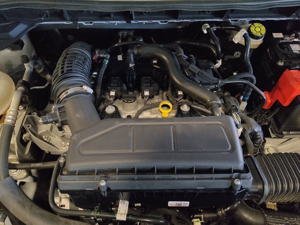 Used 2025 Ford Escape ST-Line FWD image 30