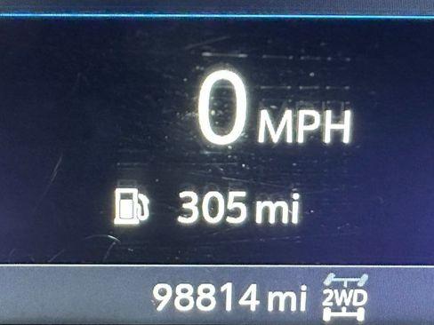 Used 2022 GMC Sierra 2500 AT4 image 25