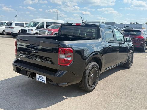 New 2025 Ford Maverick Lobo image 35