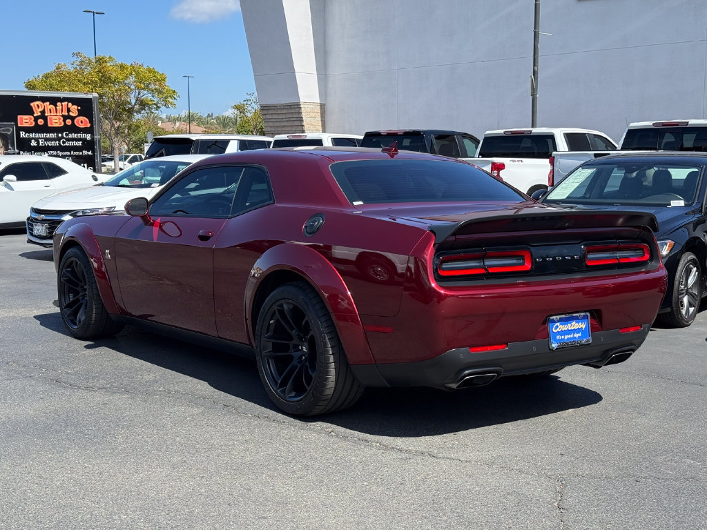 Used 2021 Dodge Challenger R/T Scat Pack RWD image 9
