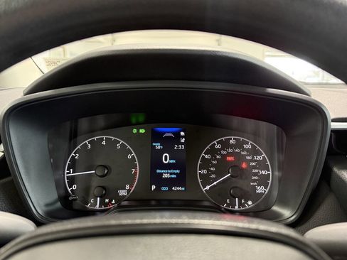 Used 2025 Toyota Corolla LE image 10