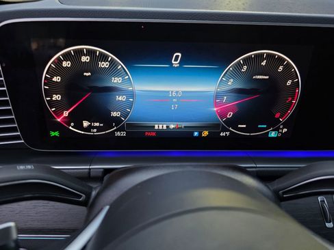 Used 2026 Mercedes-Benz GLE 350 4MATIC image 16