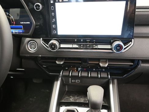 New 2026 Chevrolet Colorado W/T image 30