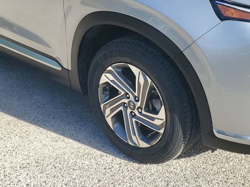 Used 2021 Hyundai Santa Fe SEL w/ Convenience Package image 5