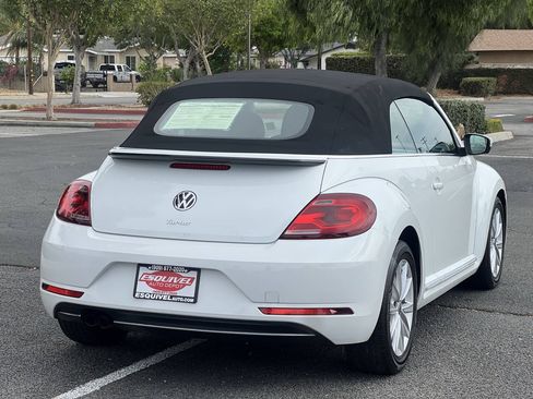 Used 2017 Volkswagen Beetle 1.8T SE FWD image 4