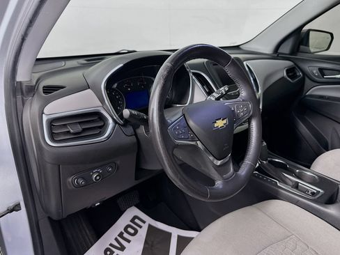 Used 2021 Chevrolet Equinox LT FWD image 9