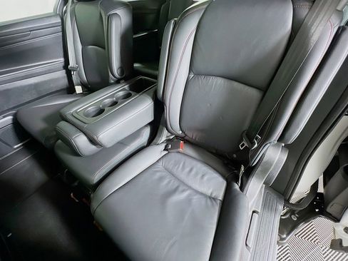 Used 2025 Honda Odyssey Sport-L image 24