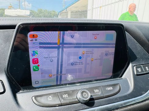 Used 2019 Chevrolet Blazer LT FWD image 20
