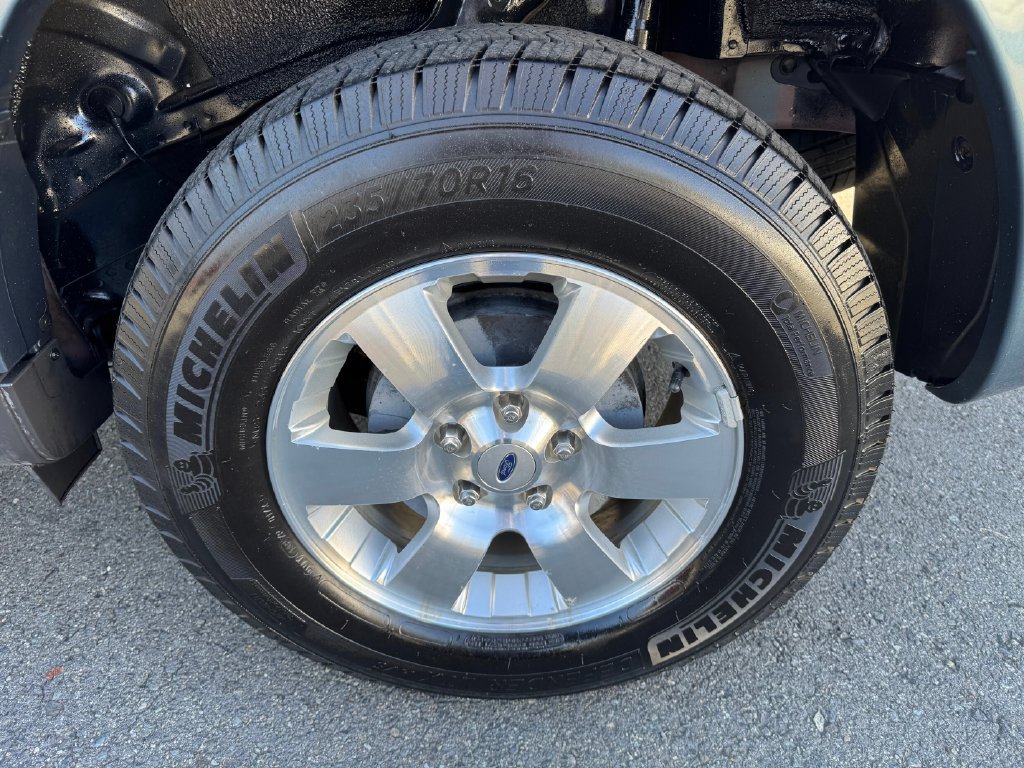 Used 2012 Ford Escape Limited AWD/4WD image 11