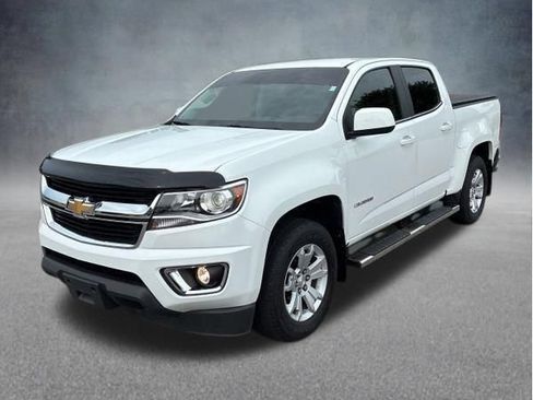 Used 2020 Chevrolet Colorado LT w/ Luxury Package RWD image 2
