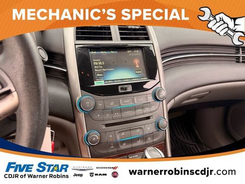 Used 2013 Chevrolet Malibu LT FWD image 23