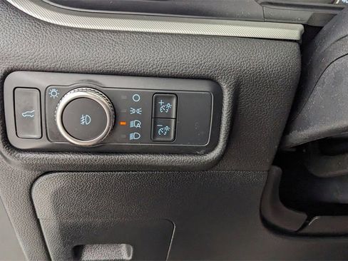 Certified 2022 Ford Explorer XLT w/ Equipment Group 202A image 23