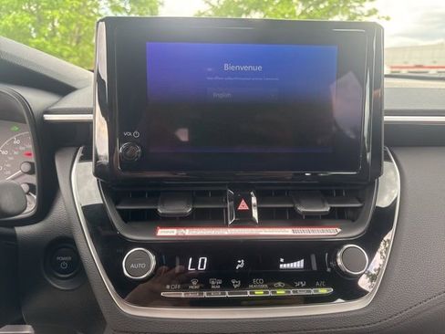 Used 2025 Toyota Corolla Cross AWD Hybrid image 31