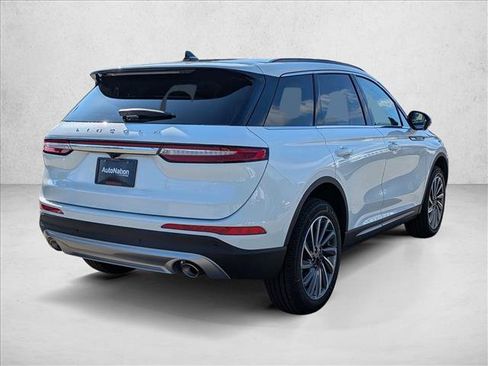 New 2026 Lincoln Corsair Reserve image 8