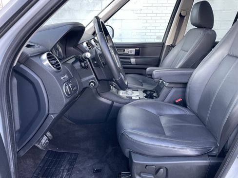 Used 2016 Land Rover LR4 HSE LUX image 14
