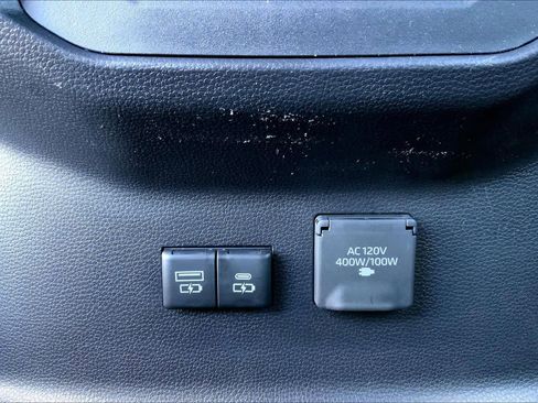 New 2026 Toyota Tundra Platinum image 18