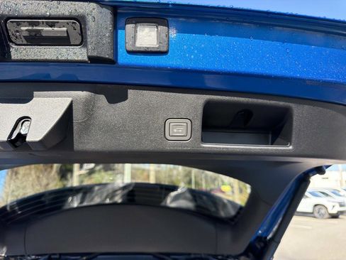 New 2026 Chevrolet Equinox EV RS image 10